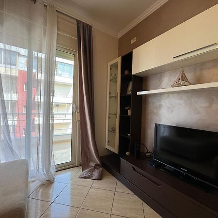 Elegant Apartment In Lungomare - N 23 Vlorë Eksteriør bilde
