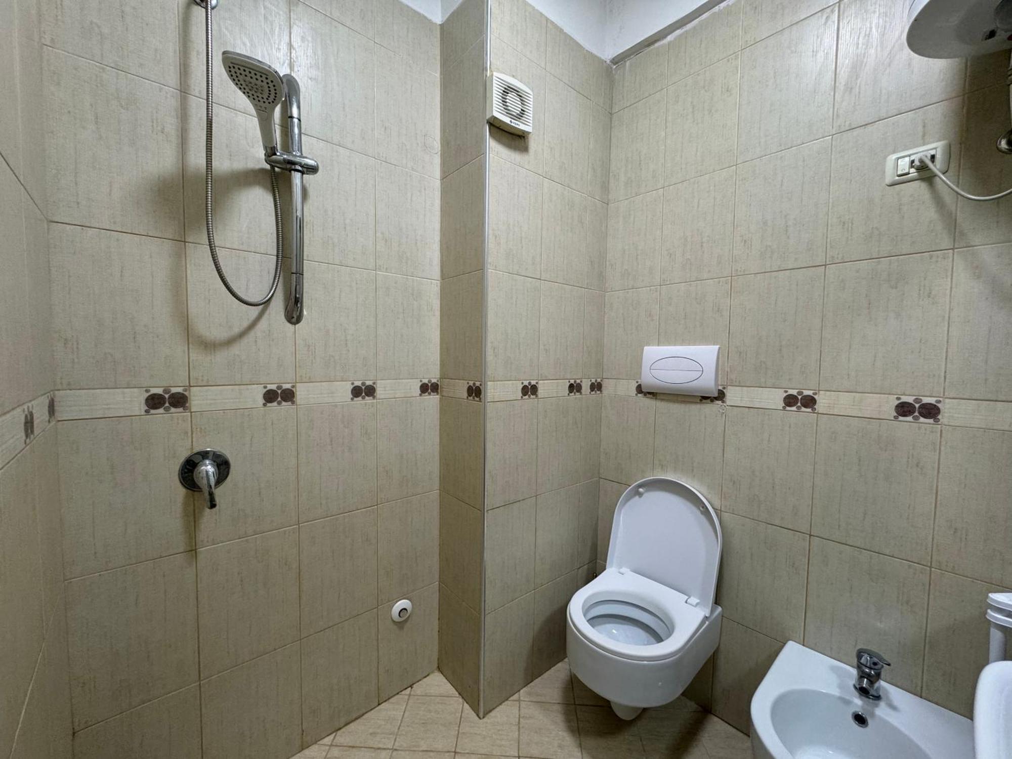 Elegant Apartment In Lungomare - N 23 Vlorë Eksteriør bilde